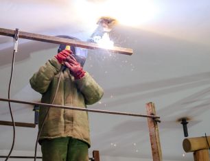 В нашей компании продолжает работать единственная в Рязани бригада сварщиц