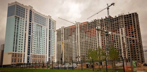 В «Еврокласс-1» продолжаются отделочные работы и благоустройство территории