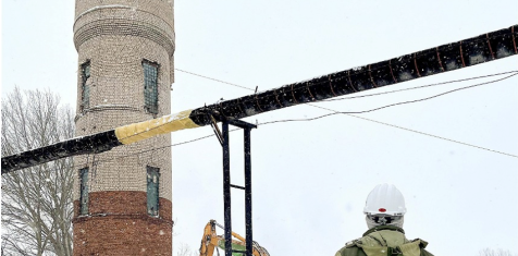 В Борках рухнула водонапорная башня. Обрушение было подконтрольным и запланированным.