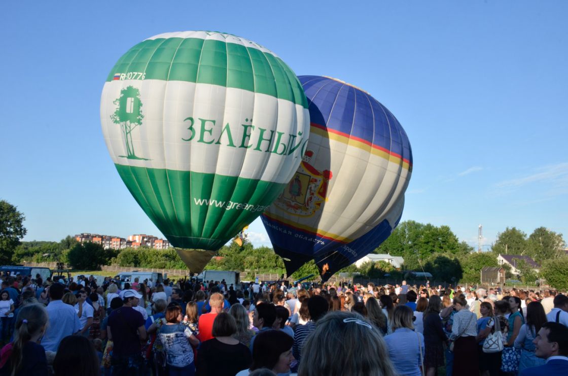 Николай Валуев на открытии фестиваля «Небо России» особо отметил аэростат «Зеленый сад»