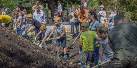 День строителя в поисковой экспедиции