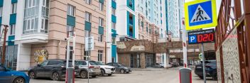 Умная парковка в ЖК «Гранд Комфорт»: больше времени на жизнь, меньше – на поиски места 