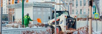 УЖК «Зелёный сад - мой дом» продолжает ликвидировать последствия снегопада