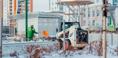 УЖК «Зелёный сад - мой дом» продолжает ликвидировать последствия снегопада