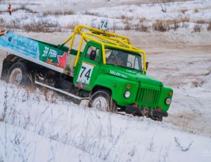Пилот «Зелёного сада» Валерий Фролов выиграл Новогодний кубок Рязани по автокроссу