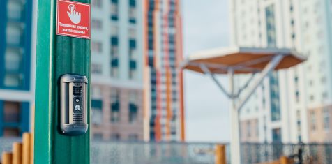 Спокойно в доме и во дворе. В жилых комплексах «Зелёного сада» работает охрана