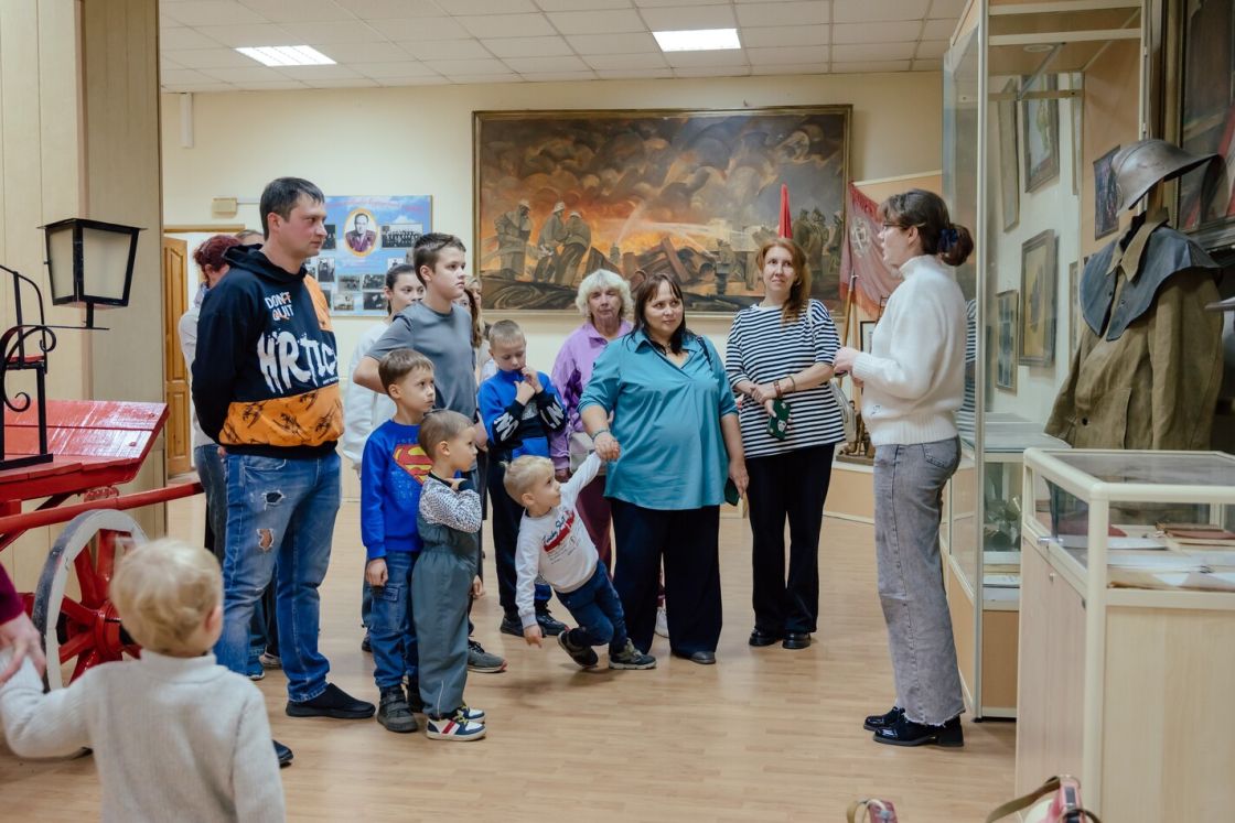 Сотрудники нашей компании вместе с детьми посетили музей МЧС