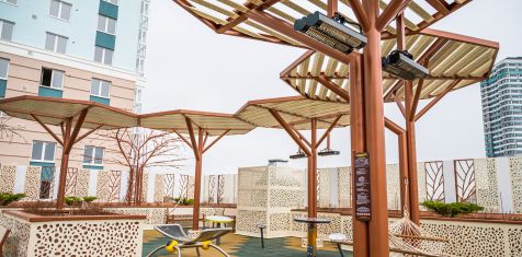 Самые тёплые прогулки: в ЖК «Еврокласс» заработали инфракрасные обогреватели