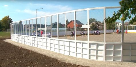 ГК «Зеленый сад» построила для школы №29 хоккейную коробку