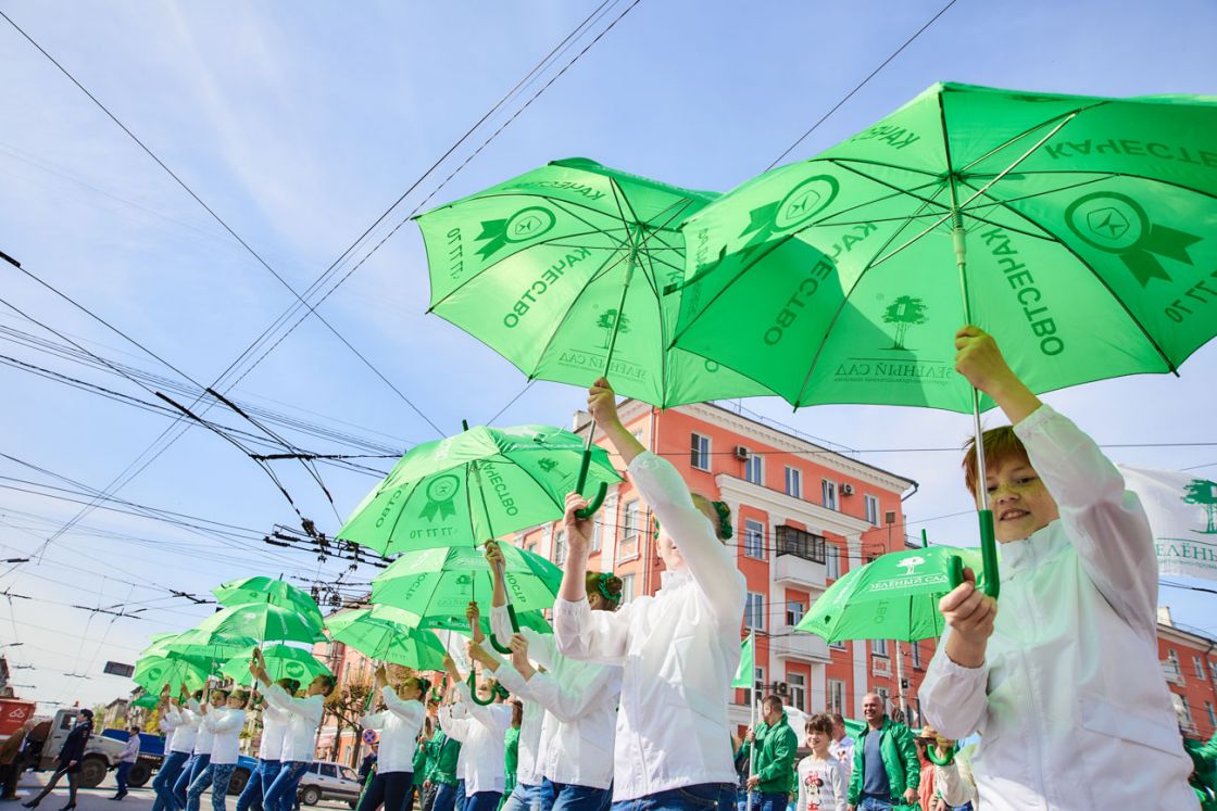 Более 500 работников ГК «Зеленый сад» с семьями вышли на Первомайскую демонстрацию