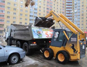 Снег приносит только радость, если дом обслуживает УЖК «Зелёный сад — мой дом»!