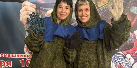 «Красные» против «синих». Сотрудники компании сыграли в пейнтбол