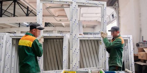 На оконном производстве ГК «Зеленый сад» в исправительной колонии было выпущено пятитысячное окно