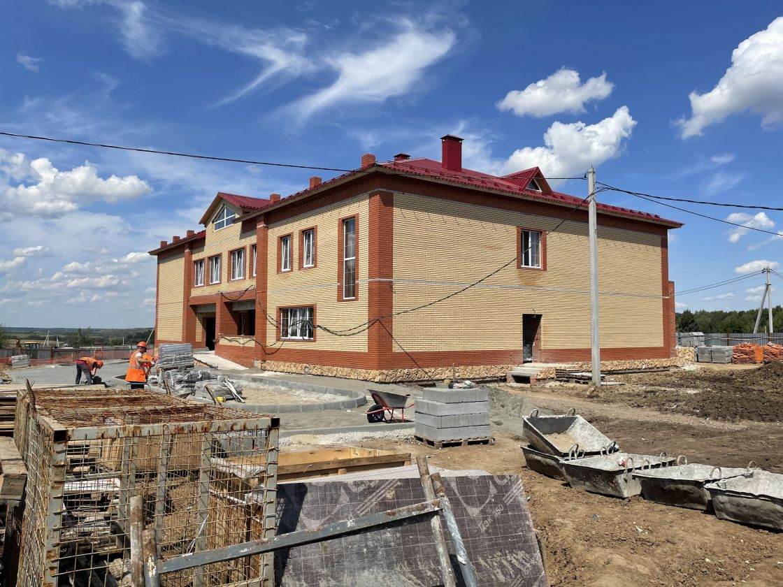 ГК «Зелёный сад» отчиталась о ходе строительства Дома культуры в деревне Ровное