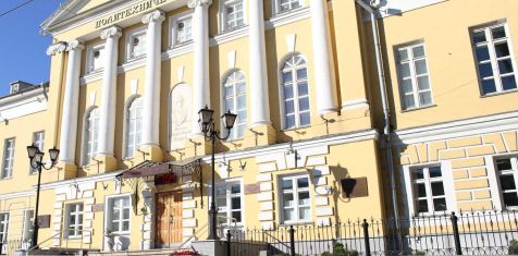 Директор Политеха поздравил ГК «Зелёный сад» с днём рождения