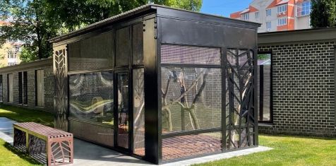 Во дворе клубного дома Pride Park появились первые белочки