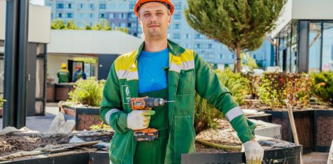 Работа в «Зелёном саде» - это у него семейное!