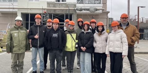 Студентам рассказали о профессии сварщика и пригласили на работу