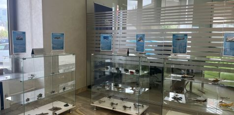 В центральном офисе «Зеленого сада» работает выставка моделей техники времен ВОВ