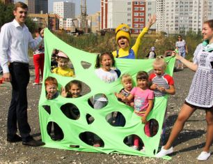 ГК «Зелёный сад» устроил праздник «День знаний о ЖК «Еврокласс»