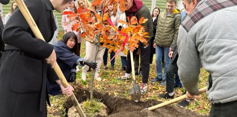 ГК «Зеленый сад» помогла высадить деревья в рамках проекта «Возрождение дубрав»