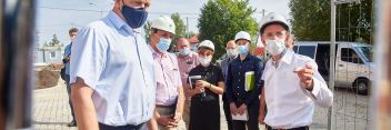 Николай Любимов высоко оценил строительство здания нового Дома культуры в д.Ровное