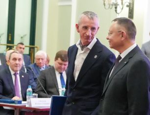 Руководители и сотрудники ГК «Зелёный сад - наш дом» получили награды от министра строительства и ЖКХ России Ирека Файзуллина