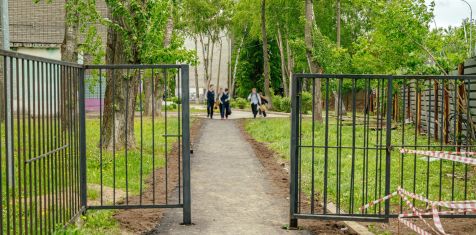 «Зелёный сад» отремонтировал асфальтовую дорожку к школе № 46