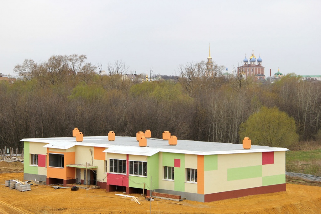 Детский сад Горизонт новый. Садик на зеленом Логе. Зеленый сад Рязань. ЖК Discovery Рязань.